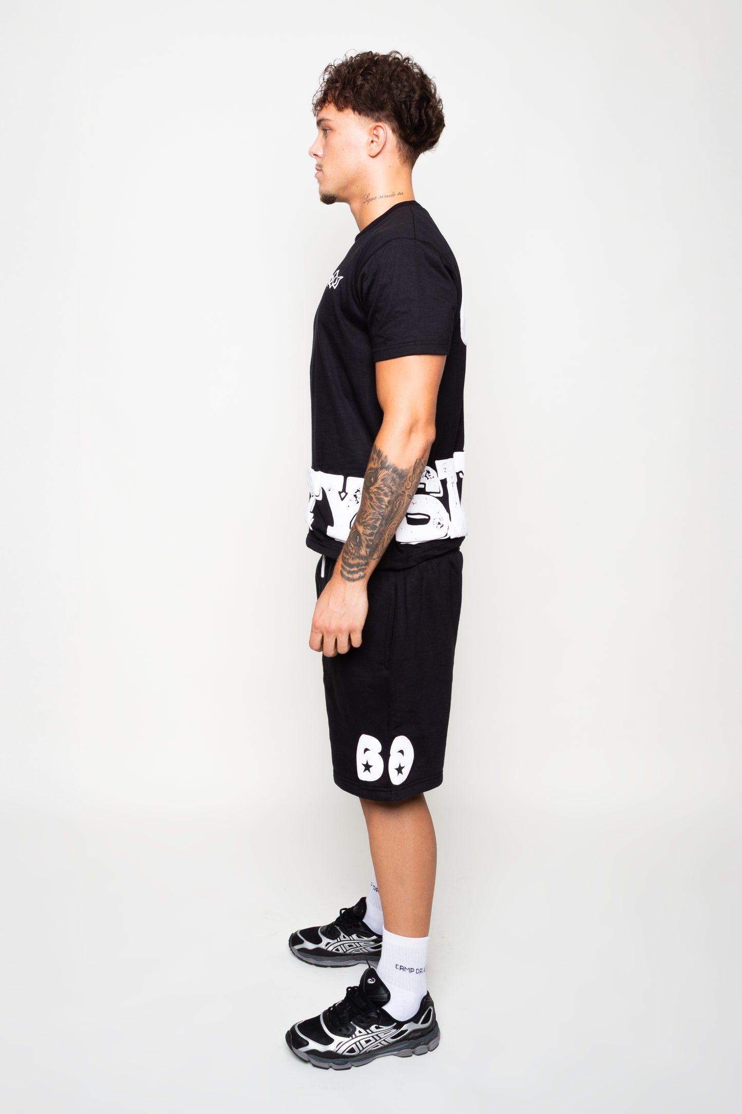 6ixty6ix Black Shorts